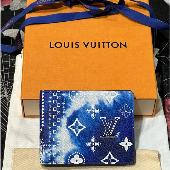Louis Vuitton x Virgil Abloh Bleached Blue Bandana Monogram Slender Men’s Wallet - Picture 3 of 14
